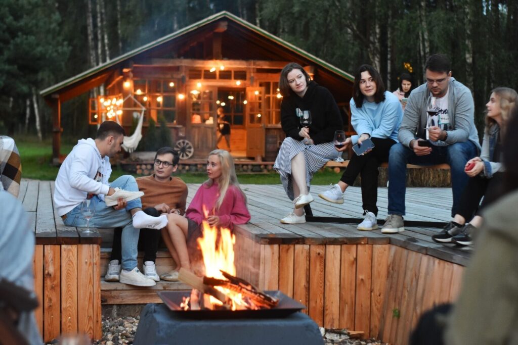 Корпоратив в коттедже с баней: идеальный формат для тимбилдинга