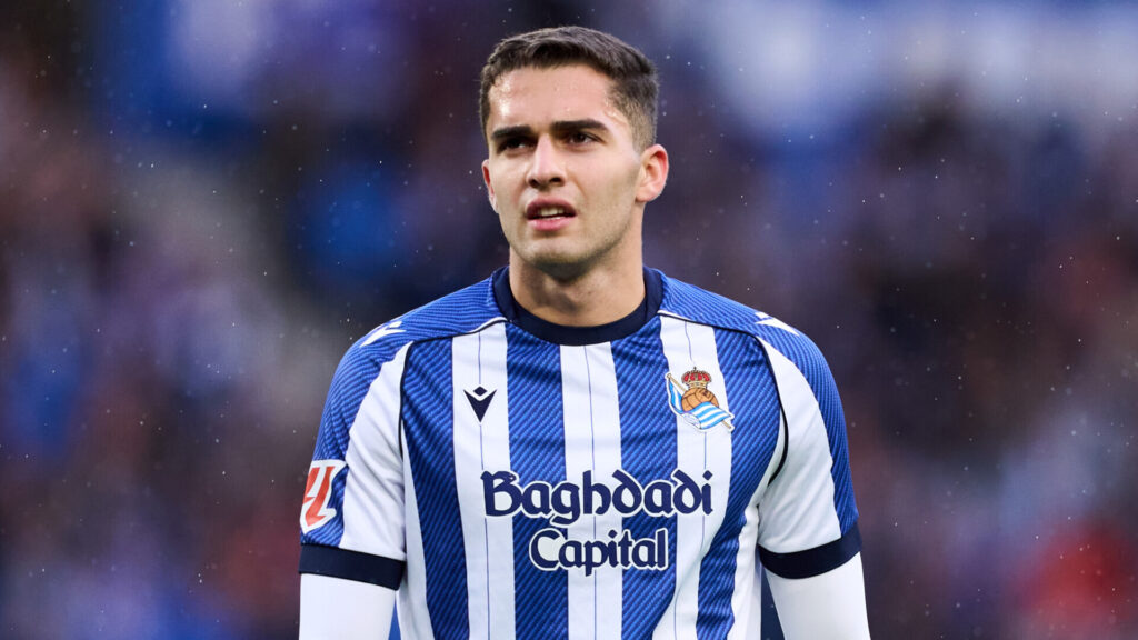 Захарян едва не похоронил «Сосьедад». Статистика россиянина в Испании удручает