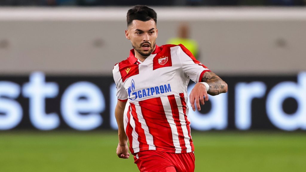 «Црвена Звезда» отстранила форварда Радонича за непрофессиональное и безответственное поведение