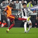 «Галатасарай» проиграл «Ювентусу», но вышел в 1/8 финала Лиги чемпионов