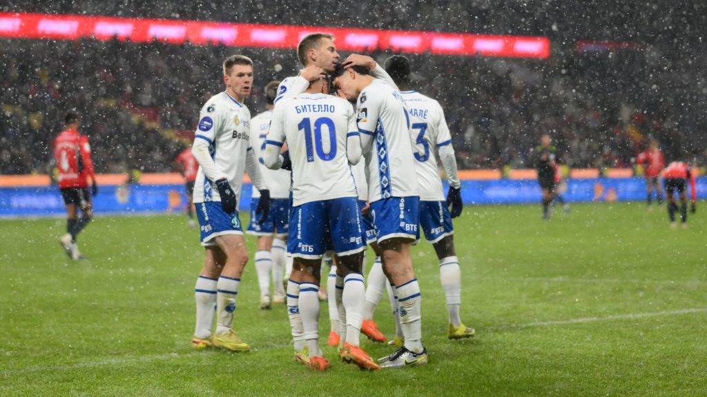 «Динамо» не знает пощады. «Бело-голубые» оформили еще один разгром в дерби!