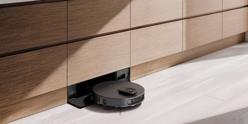 LG представила RONi — первый в мире робот-пылесос с двойной системой подачи пара