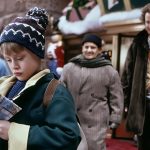 Disney и Маколей Калкин хотят снять продолжение комедии «Один дома»